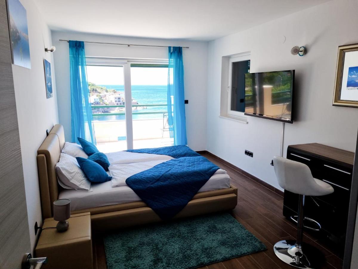 Villa Relax , With Seaview And Two Pools Near Beach Starigrad  Εξωτερικό φωτογραφία