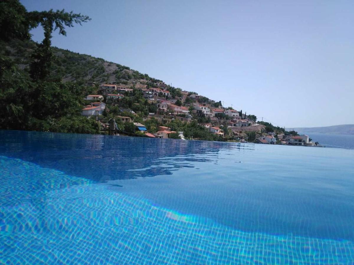 Villa Relax , With Seaview And Two Pools Near Beach Starigrad  Εξωτερικό φωτογραφία