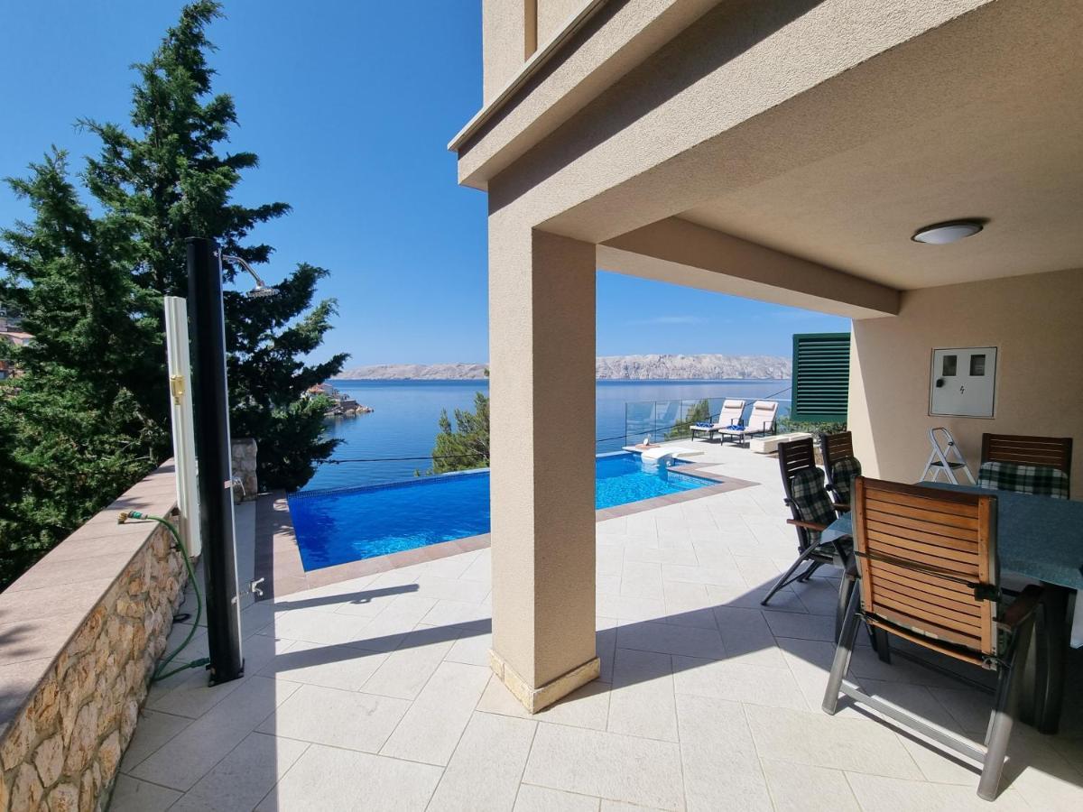 Villa Relax , With Seaview And Two Pools Near Beach Starigrad  Εξωτερικό φωτογραφία